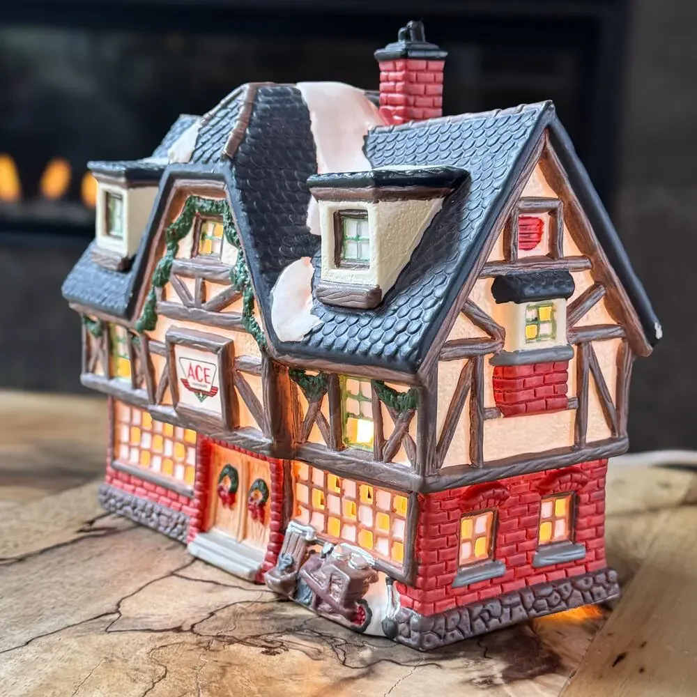 1993 Dickens Keepsake Village ACE HARDWARE Lighted House OWell Christmas Novelty